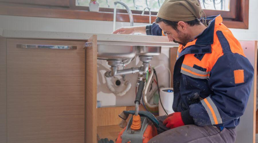 leaky faucet repair in Colonia, NJ